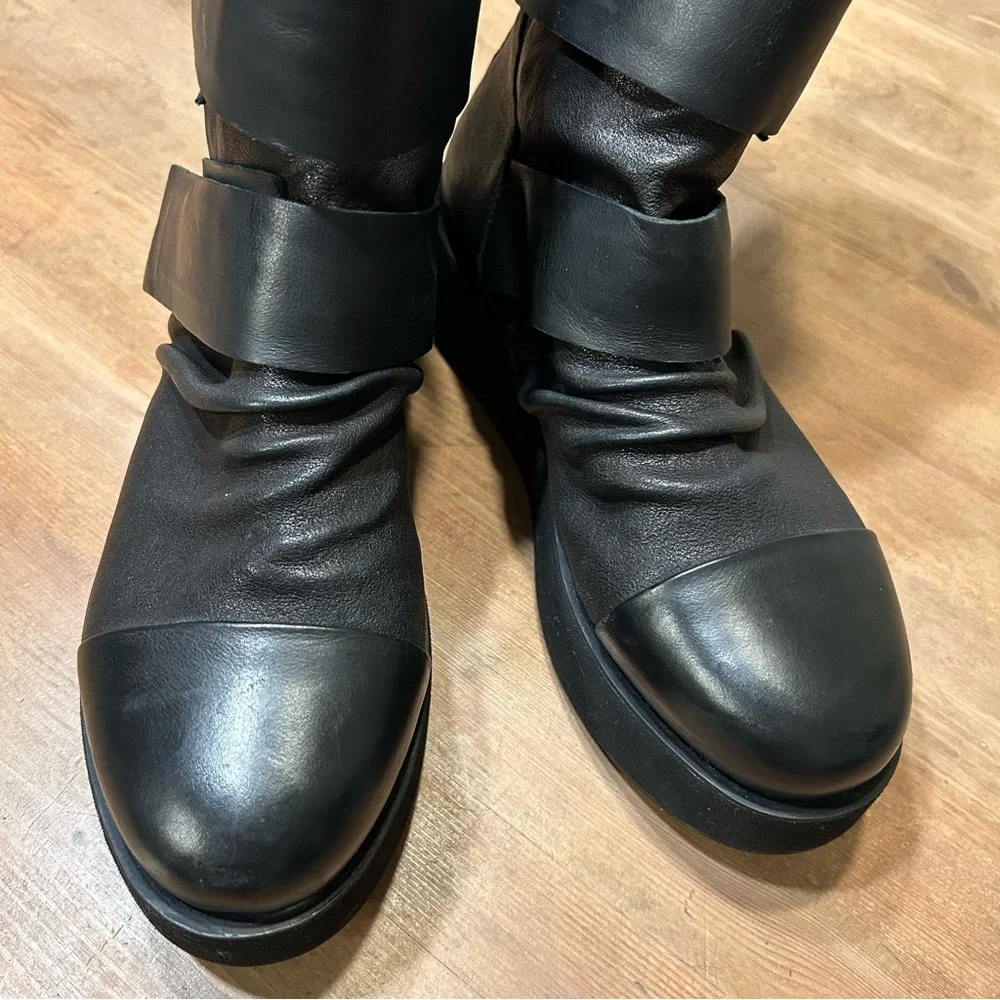 PURO Secret Black Platform Boots (approximate size women’s 9.5)